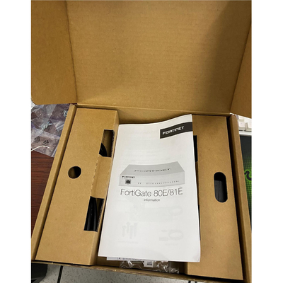 FG-81F 8 x GE RJ45 puertos 2 x RJ45 / SFP medios compartidos puertos WAN 128GB SSD Diseño compacto